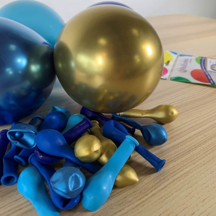 cluster bleu et or 25 ballons