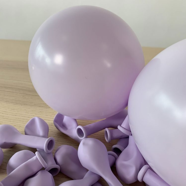 25 ballons 13cm pastel lavande gonflés
