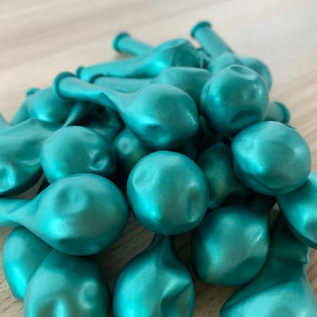 pochette 25 petits ballons vert brillant