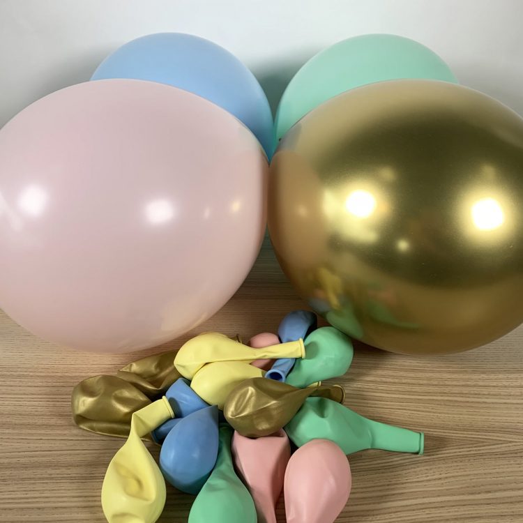 20 ballons eclat pastel et or gonflés
